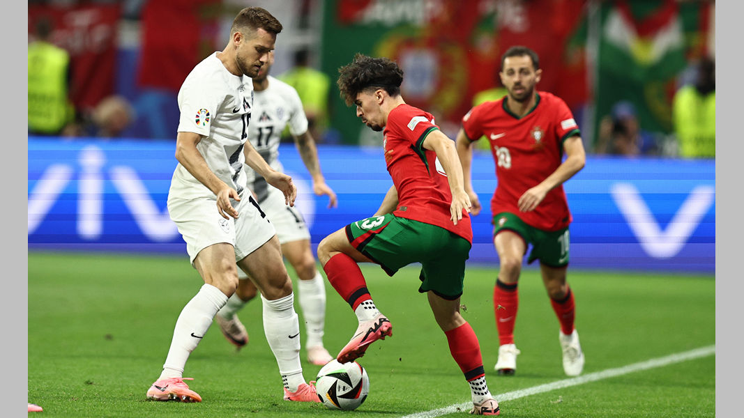 Чемпионат Европы по футболу: португальцы совсем плохи, но их вратарь сотворил чудо